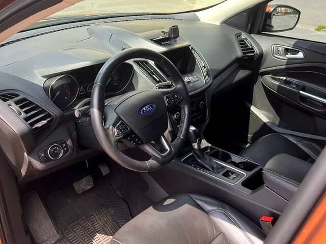 Форд Эскейп 2016 в Харькове на Automoto.ua Коричневый Форд Эскейп, объемом двигателя 2 л и пробегом 131 тыс. км за 11500 $, фото 8 на Automoto.ua