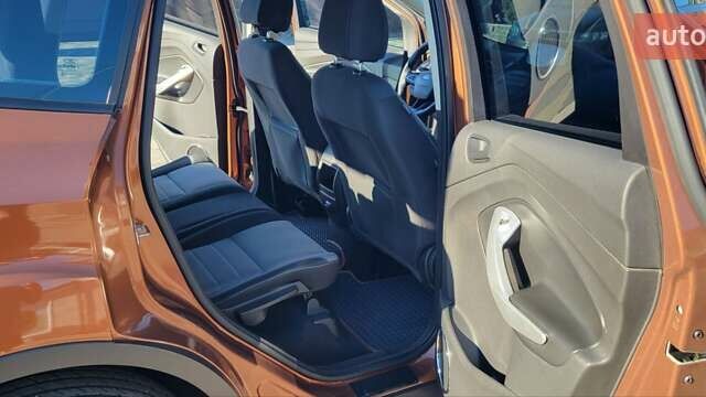 Коричневый Форд Эскейп, объемом двигателя 2.49 л и пробегом 260 тыс. км за 15300 $, фото 18 на Automoto.ua