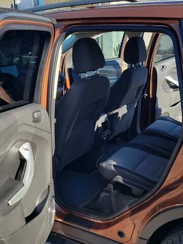 Коричневый Форд Эскейп, объемом двигателя 2.49 л и пробегом 260 тыс. км за 15300 $, фото 6 на Automoto.ua