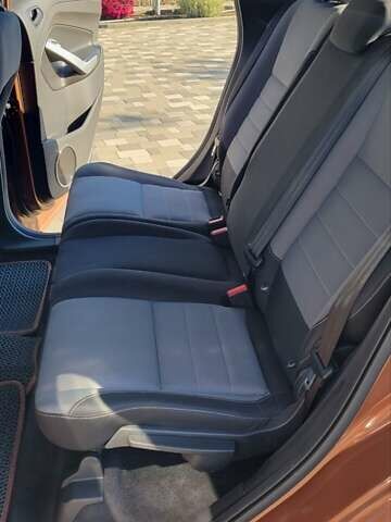 Коричневый Форд Эскейп, объемом двигателя 2.49 л и пробегом 260 тыс. км за 15300 $, фото 2 на Automoto.ua