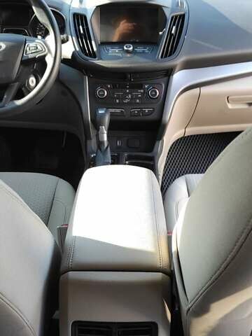 Коричневый Форд Эскейп, объемом двигателя 2 л и пробегом 140 тыс. км за 14000 $, фото 35 на Automoto.ua