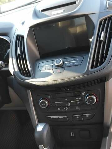 Коричневый Форд Эскейп, объемом двигателя 2 л и пробегом 140 тыс. км за 14000 $, фото 36 на Automoto.ua