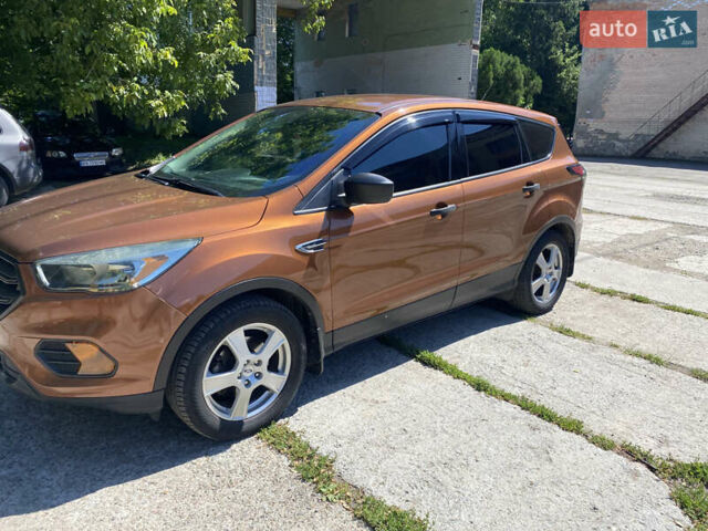 Коричневый Форд Эскейп, объемом двигателя 2.49 л и пробегом 240 тыс. км за 12800 $, фото 6 на Automoto.ua