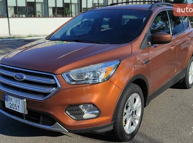 Коричневый Форд Эскейп, объемом двигателя 2 л и пробегом 140 тыс. км за 14000 $, фото 5 на Automoto.ua