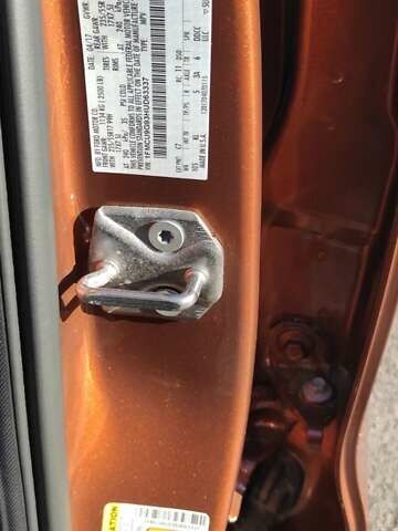 Коричневый Форд Эскейп, объемом двигателя 2 л и пробегом 140 тыс. км за 14000 $, фото 21 на Automoto.ua