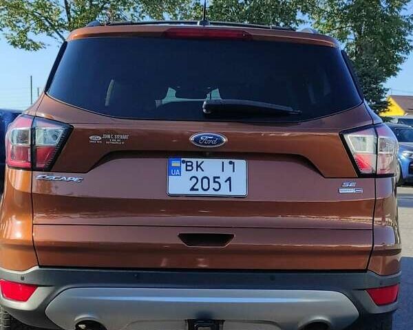 Коричневый Форд Эскейп, объемом двигателя 2 л и пробегом 140 тыс. км за 14000 $, фото 15 на Automoto.ua