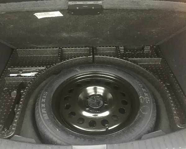 Коричневый Форд Эскейп, объемом двигателя 1.5 л и пробегом 1 тыс. км за 13500 $, фото 9 на Automoto.ua