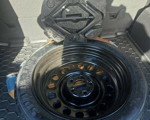 Коричневый Форд Эскейп, объемом двигателя 2.5 л и пробегом 147 тыс. км за 14500 $, фото 25 на Automoto.ua