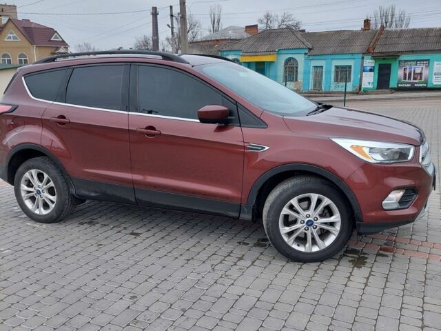 Коричневий Форд Ескейп, об'ємом двигуна 1.5 л та пробігом 178 тис. км за 12800 $, фото 2 на Automoto.ua