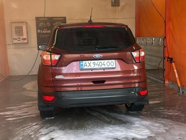 Коричневый Форд Эскейп, объемом двигателя 2.5 л и пробегом 167 тыс. км за 14999 $, фото 4 на Automoto.ua