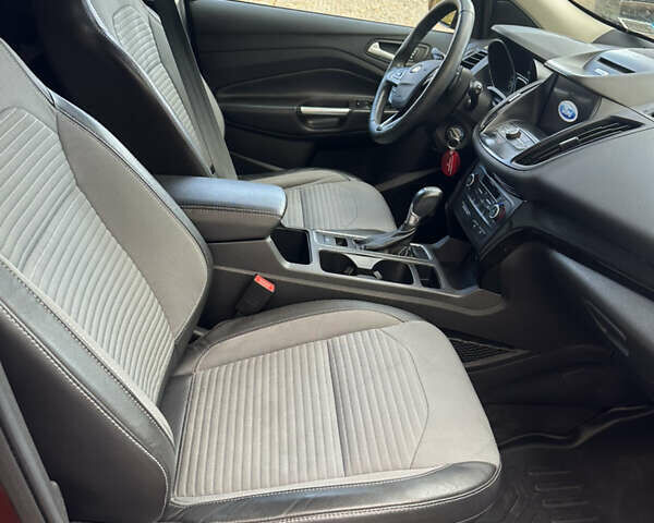 Коричневый Форд Эскейп, объемом двигателя 1.5 л и пробегом 131 тыс. км за 12600 $, фото 10 на Automoto.ua