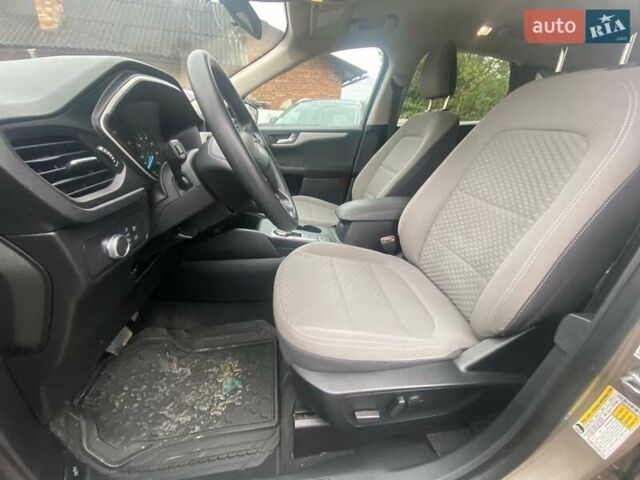 Коричневый Форд Эскейп, объемом двигателя 1.5 л и пробегом 152 тыс. км за 14800 $, фото 9 на Automoto.ua