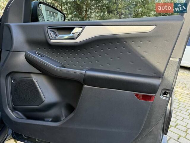 Коричневий Форд Ескейп, об'ємом двигуна 0 л та пробігом 220 тис. км за 13950 $, фото 41 на Automoto.ua