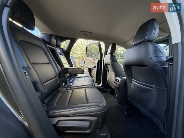 Коричневий Форд Ескейп, об'ємом двигуна 0 л та пробігом 220 тис. км за 13950 $, фото 71 на Automoto.ua