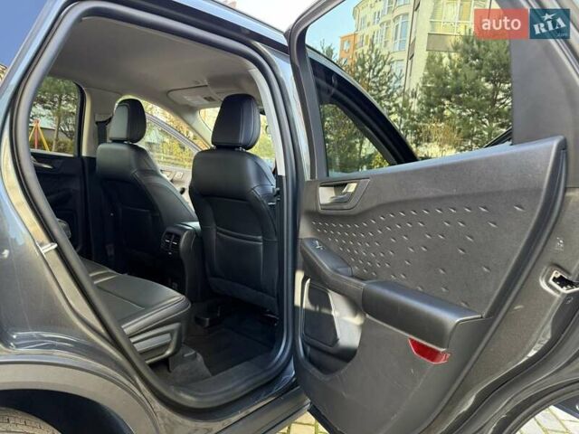 Коричневий Форд Ескейп, об'ємом двигуна 0 л та пробігом 220 тис. км за 13950 $, фото 52 на Automoto.ua