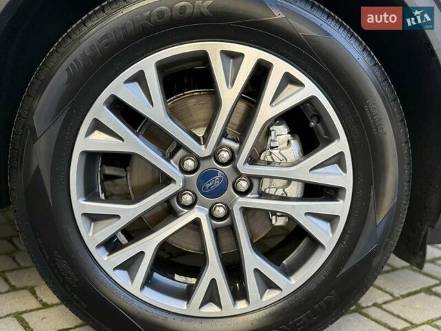 Коричневий Форд Ескейп, об'ємом двигуна 0 л та пробігом 220 тис. км за 13950 $, фото 100 на Automoto.ua