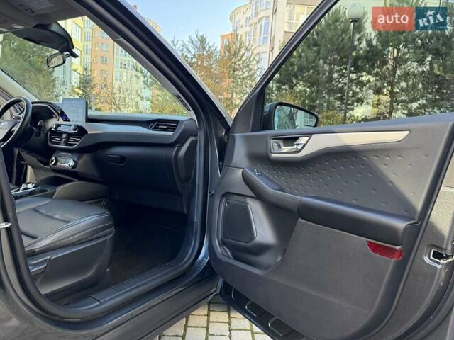 Коричневий Форд Ескейп, об'ємом двигуна 0 л та пробігом 220 тис. км за 13950 $, фото 40 на Automoto.ua