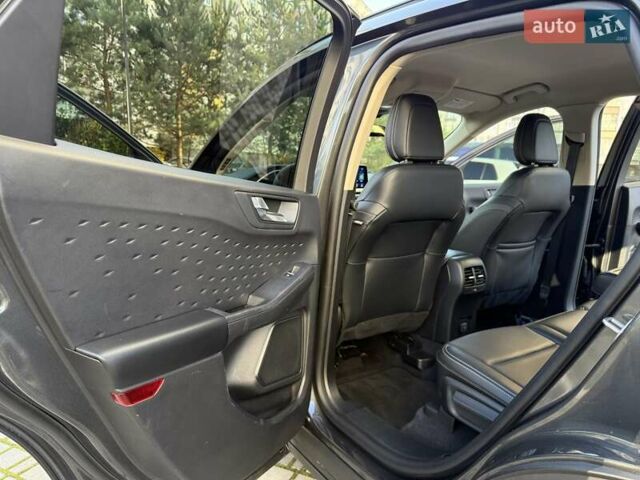 Коричневий Форд Ескейп, об'ємом двигуна 0 л та пробігом 220 тис. км за 13950 $, фото 56 на Automoto.ua