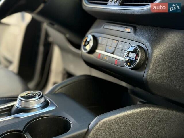 Коричневий Форд Ескейп, об'ємом двигуна 0 л та пробігом 220 тис. км за 13950 $, фото 49 на Automoto.ua