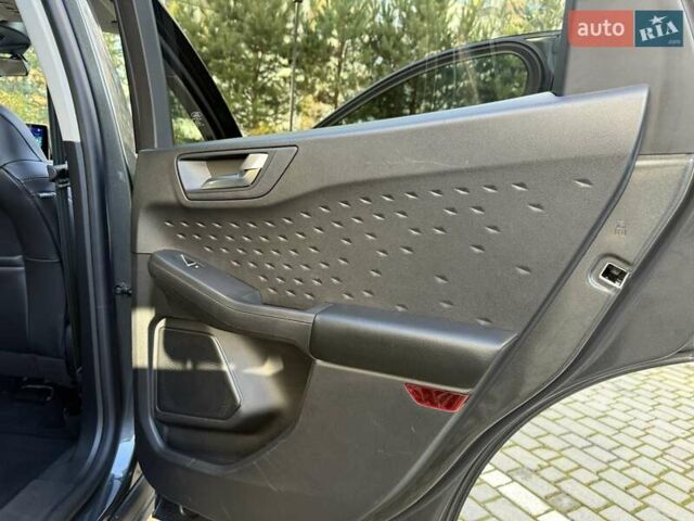 Коричневий Форд Ескейп, об'ємом двигуна 0 л та пробігом 220 тис. км за 13950 $, фото 53 на Automoto.ua