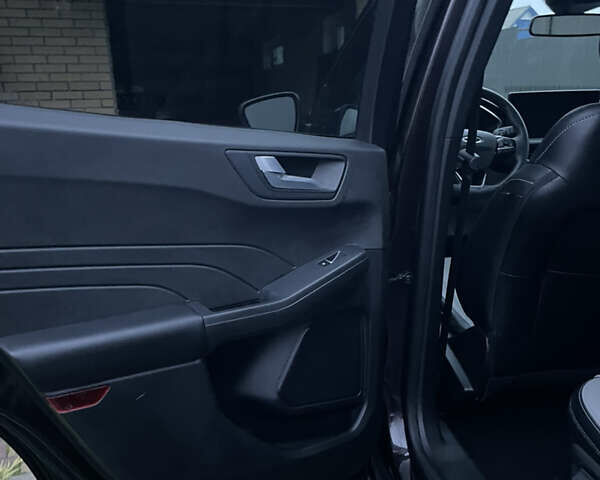 Коричневый Форд Эскейп, объемом двигателя 2.5 л и пробегом 37 тыс. км за 29700 $, фото 6 на Automoto.ua