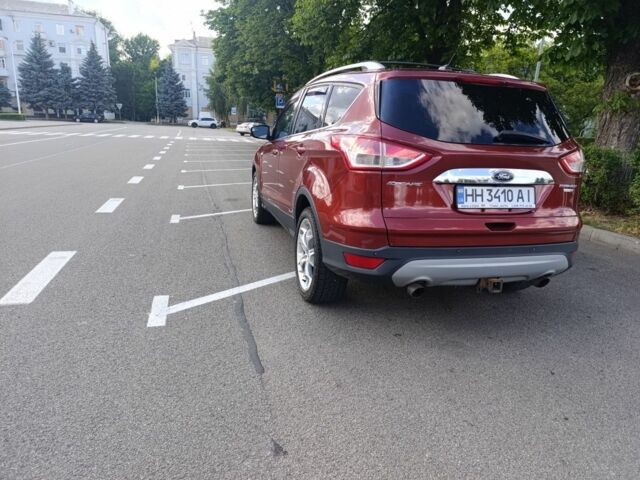 Форд Эскейп 2015 в Кропивницком (Кировограде) на Automoto.ua Красный Форд Эскейп, объемом двигателя 2 л и пробегом 170 тыс. км за 13200 $, фото 4 на Automoto.ua