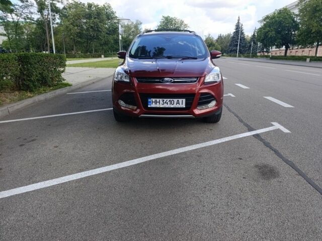 Форд Эскейп 2015 в Кропивницком (Кировограде) на Automoto.ua Красный Форд Эскейп, объемом двигателя 2 л и пробегом 170 тыс. км за 13200 $, фото 1 на Automoto.ua