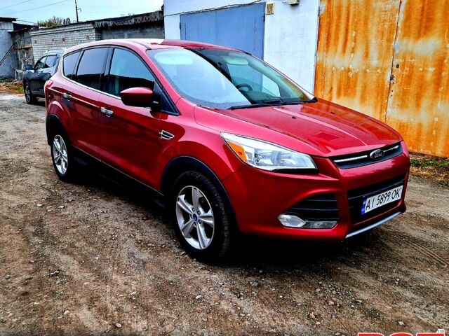 Форд Эскейп 2012 в Броварах на Automoto.ua Красный Форд Эскейп, объемом двигателя 1.6 л и пробегом 295 тыс. км за 10000 $, фото 6 на Automoto.ua