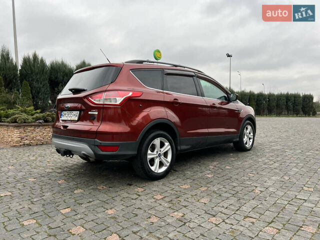 Красный Форд Эскейп, объемом двигателя 2 л и пробегом 206 тыс. км за 9500 $, фото 14 на Automoto.ua
