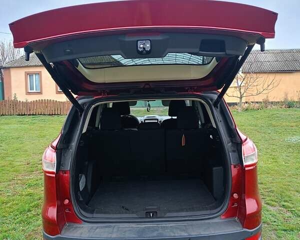 Червоний Форд Ескейп, об'ємом двигуна 1.6 л та пробігом 272 тис. км за 9300 $, фото 8 на Automoto.ua