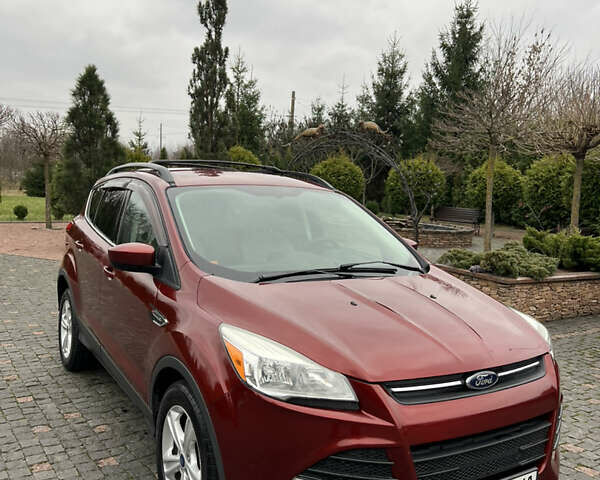 Красный Форд Эскейп, объемом двигателя 2 л и пробегом 206 тыс. км за 9500 $, фото 24 на Automoto.ua