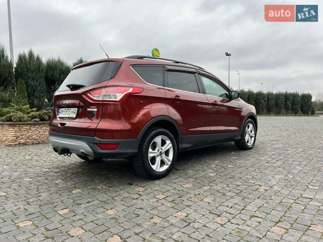 Красный Форд Эскейп, объемом двигателя 2 л и пробегом 206 тыс. км за 9500 $, фото 12 на Automoto.ua
