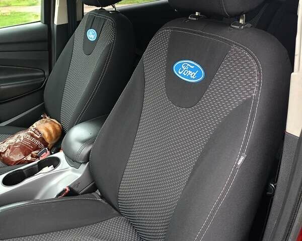 Червоний Форд Ескейп, об'ємом двигуна 1.6 л та пробігом 272 тис. км за 9300 $, фото 18 на Automoto.ua