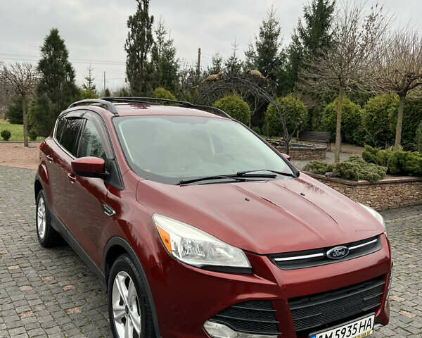 Красный Форд Эскейп, объемом двигателя 2 л и пробегом 206 тыс. км за 9500 $, фото 25 на Automoto.ua