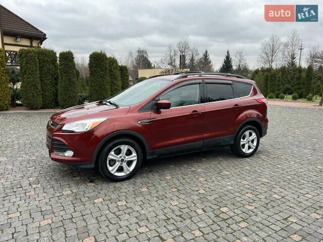 Красный Форд Эскейп, объемом двигателя 2 л и пробегом 206 тыс. км за 9500 $, фото 8 на Automoto.ua