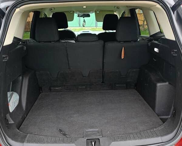 Червоний Форд Ескейп, об'ємом двигуна 1.6 л та пробігом 272 тис. км за 9300 $, фото 1 на Automoto.ua