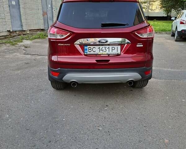 Красный Форд Эскейп, объемом двигателя 2 л и пробегом 228 тыс. км за 10850 $, фото 40 на Automoto.ua