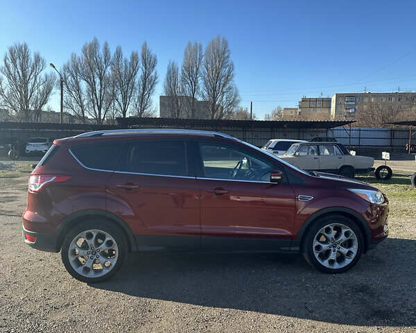 Червоний Форд Ескейп, об'ємом двигуна 2 л та пробігом 154 тис. км за 13200 $, фото 2 на Automoto.ua