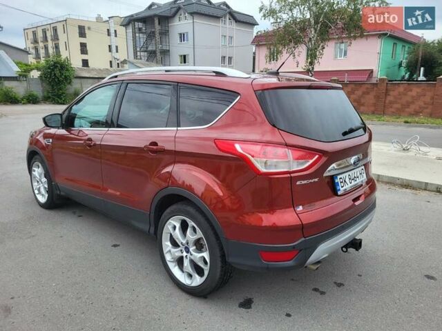 Красный Форд Эскейп, объемом двигателя 2 л и пробегом 59 тыс. км за 13000 $, фото 8 на Automoto.ua