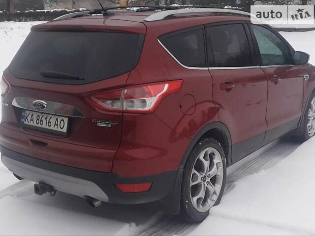 Красный Форд Эскейп, объемом двигателя 2 л и пробегом 115 тыс. км за 10500 $, фото 4 на Automoto.ua