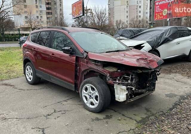 Красный Форд Эскейп, объемом двигателя 2 л и пробегом 167 тыс. км за 4900 $, фото 5 на Automoto.ua