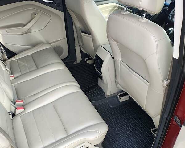 Красный Форд Эскейп, объемом двигателя 2 л и пробегом 159 тыс. км за 14950 $, фото 22 на Automoto.ua