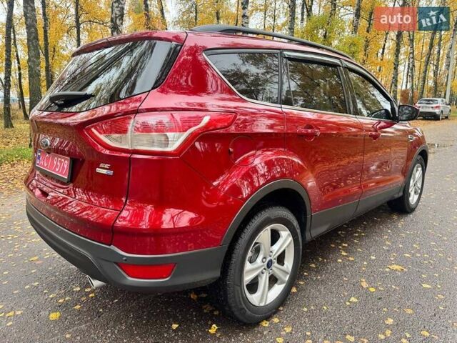 Червоний Форд Ескейп, об'ємом двигуна 2 л та пробігом 178 тис. км за 11998 $, фото 24 на Automoto.ua