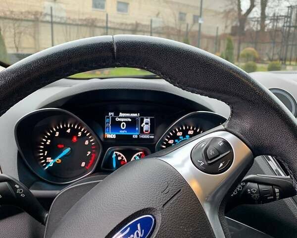 Красный Форд Эскейп, объемом двигателя 2 л и пробегом 141 тыс. км за 13000 $, фото 14 на Automoto.ua