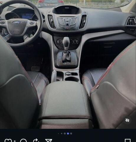 Форд Эскейп 2015 в Кропивницком (Кировограде) на Automoto.ua Красный Форд Эскейп, объемом двигателя 2.5 л и пробегом 127 тыс. км за 12200 $, фото 6 на Automoto.ua