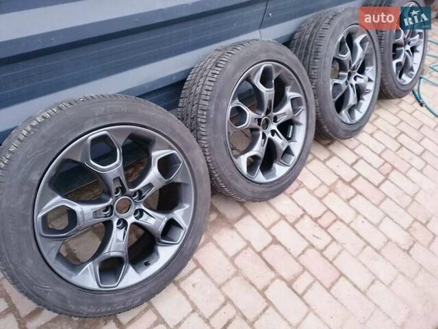 Красный Форд Эскейп, объемом двигателя 2 л и пробегом 141 тыс. км за 13000 $, фото 12 на Automoto.ua