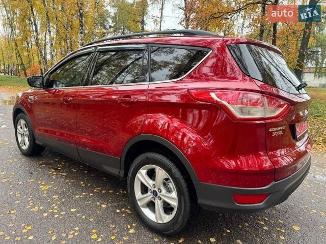 Червоний Форд Ескейп, об'ємом двигуна 2 л та пробігом 178 тис. км за 11998 $, фото 23 на Automoto.ua