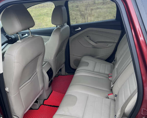 Красный Форд Эскейп, объемом двигателя 1.6 л и пробегом 81 тыс. км за 13000 $, фото 8 на Automoto.ua