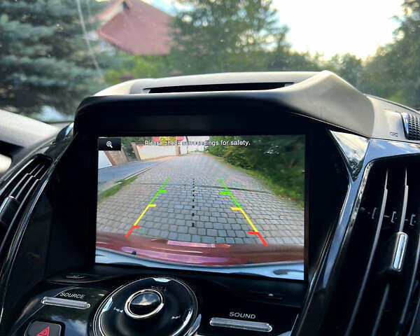 Красный Форд Эскейп, объемом двигателя 2 л и пробегом 222 тыс. км за 11500 $, фото 13 на Automoto.ua