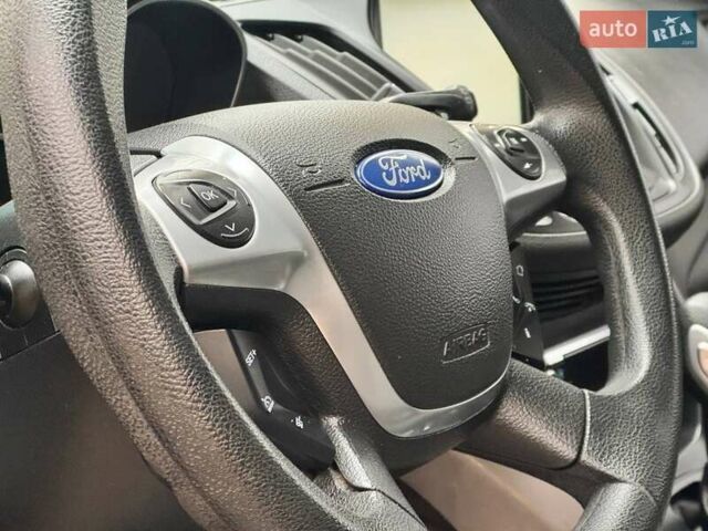 Червоний Форд Ескейп, об'ємом двигуна 2 л та пробігом 178 тис. км за 11998 $, фото 35 на Automoto.ua